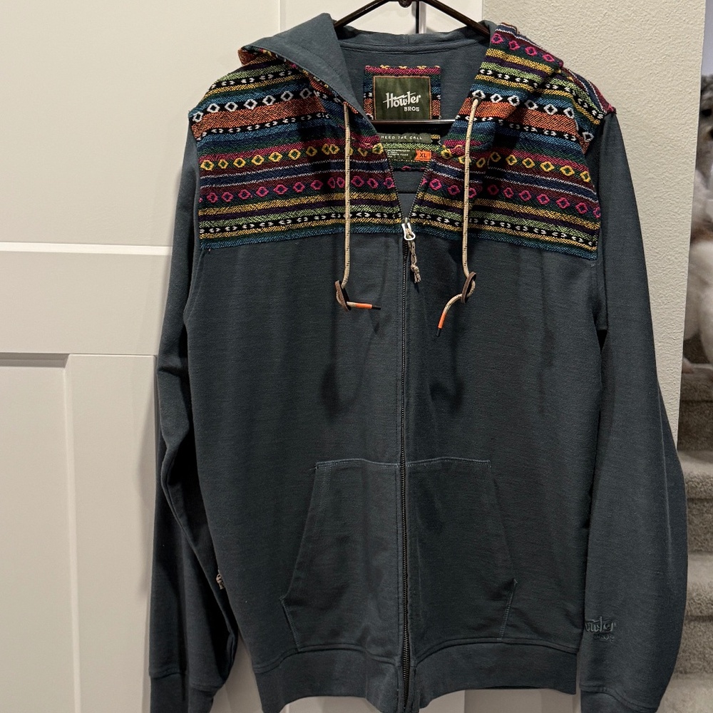 Howler Bros. Fun Zip Hoody